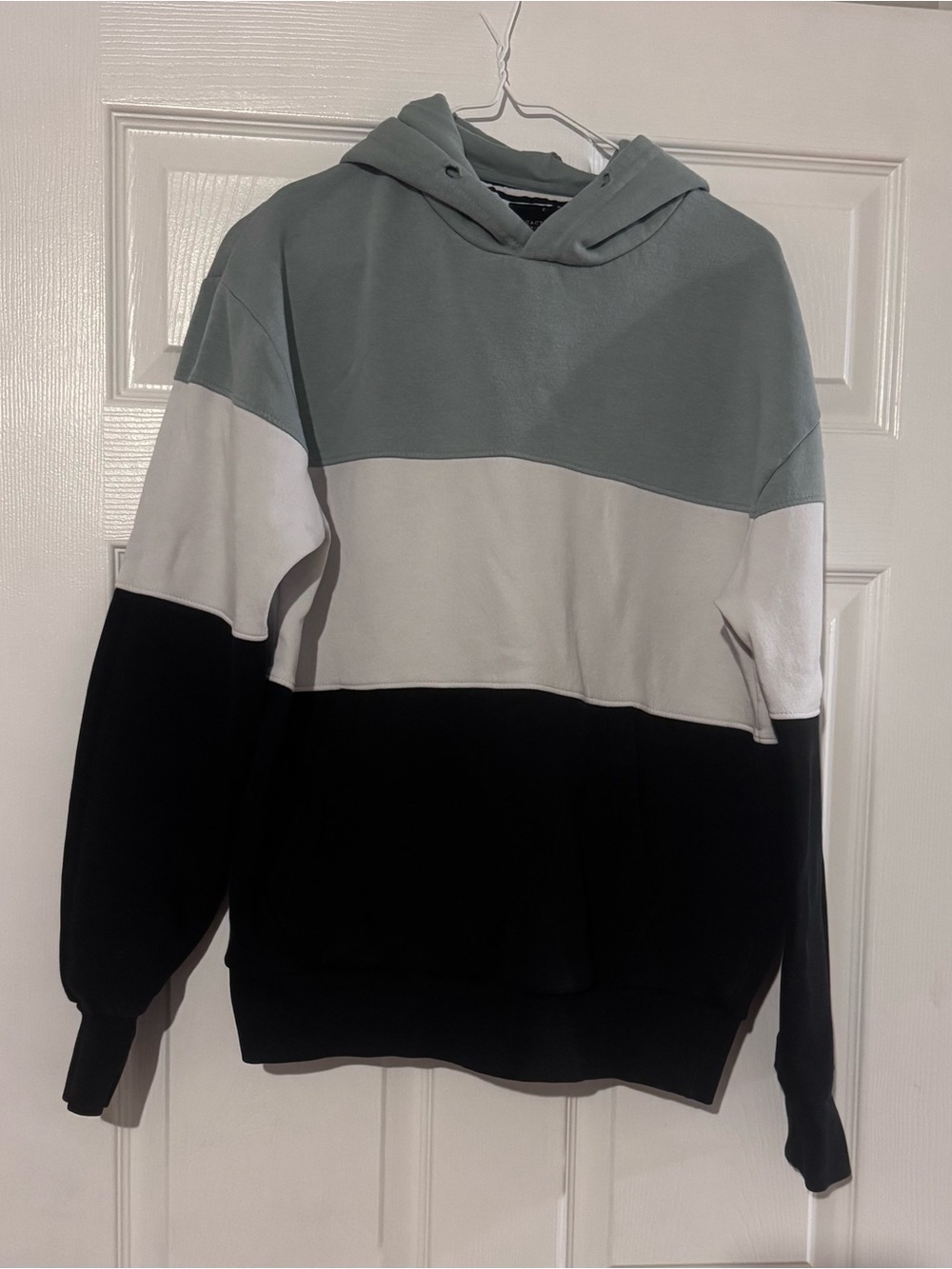 Cactus Men's Sage, White & Black Colorblock Hoodie